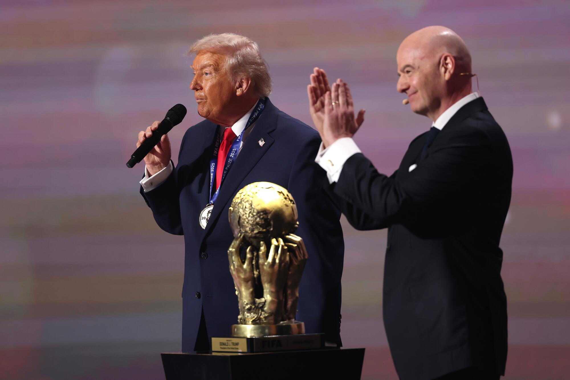 Estados Unidos va por la caja de la FIFA